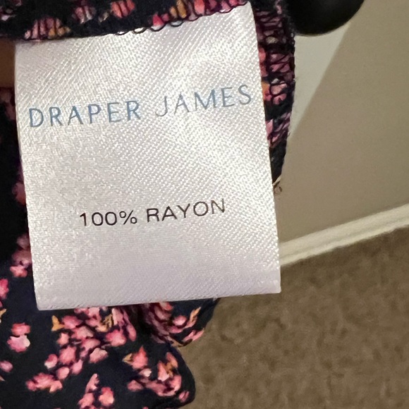 Draper James Martina Popover Dress in Navy Cherry Blossom Size M - Picture 11 of 11